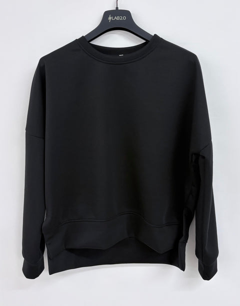Rhianna Black Sweatshirt