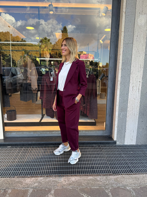 Outfit Moon Bordeaux
