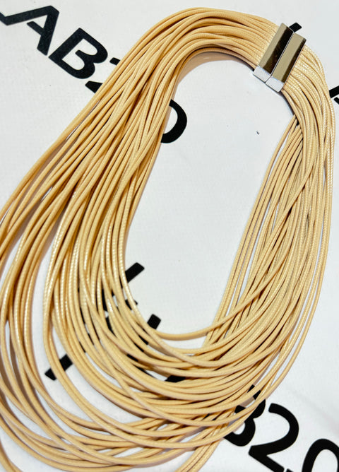Collana Beige