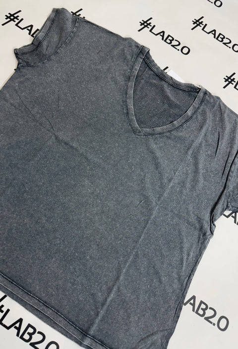 T-shirt Scollo V Delavè