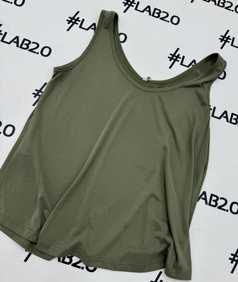 Military Kia top