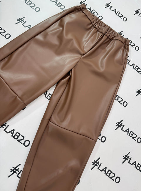 Pantalone Dafne Marrone