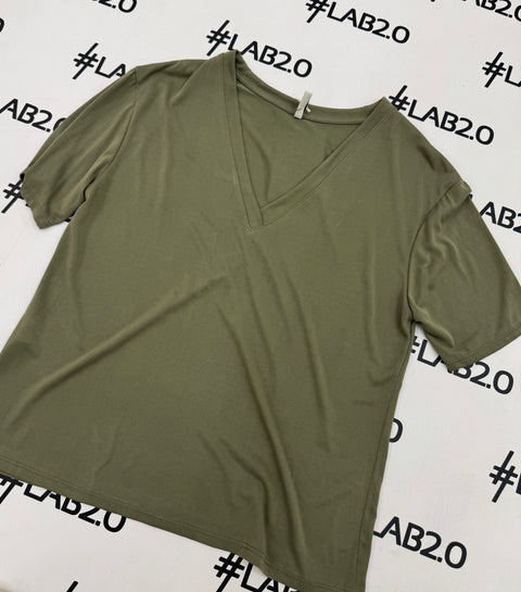 Camiseta Pia verde militar