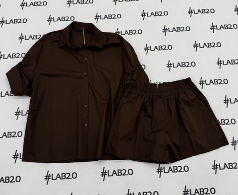 Ensemble Barcelona marron
