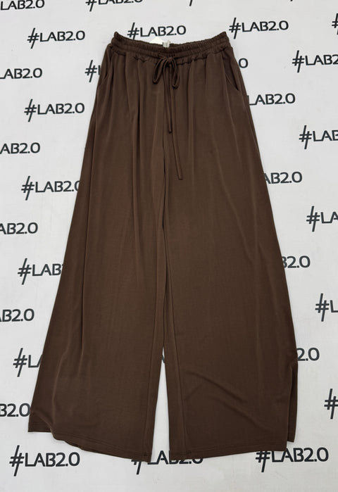 Pantalón Kia marrón