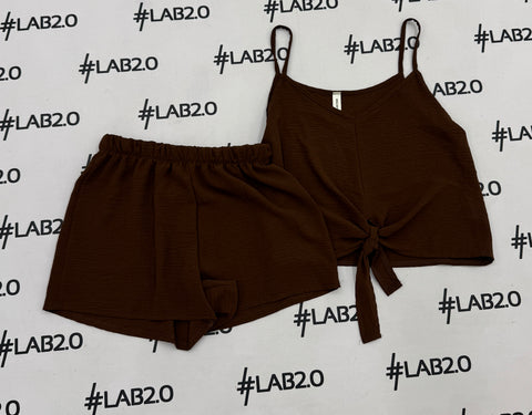 Completo Emilia Marrone