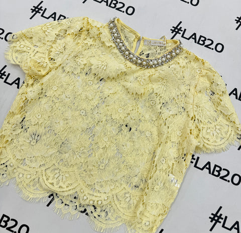 Camiseta Romance amarillo claro