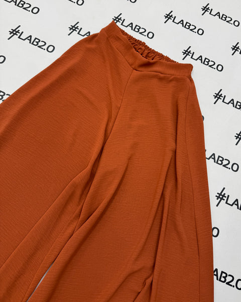 Pantalón color óxido Cinzia