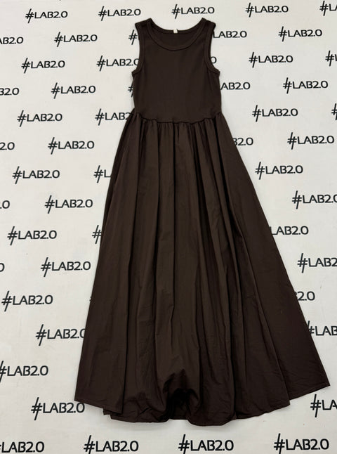Outfit Angela Marrone