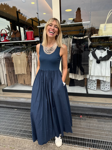 Outfit Angela Blu