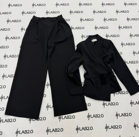 Conjunto Lorna Negro