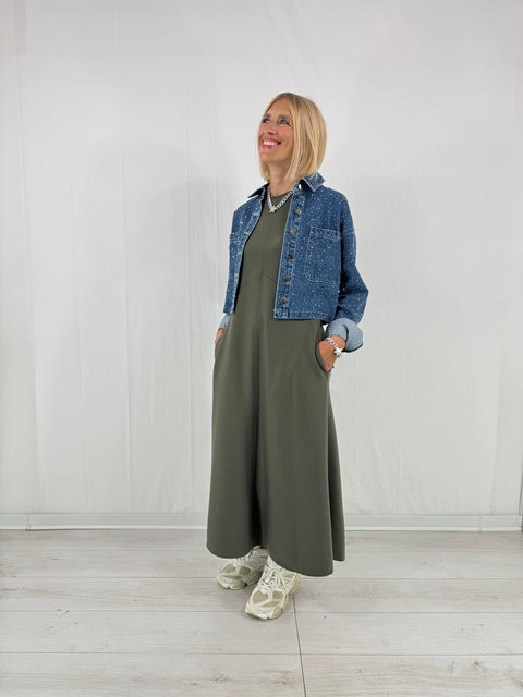 Outfit Alisia Militare