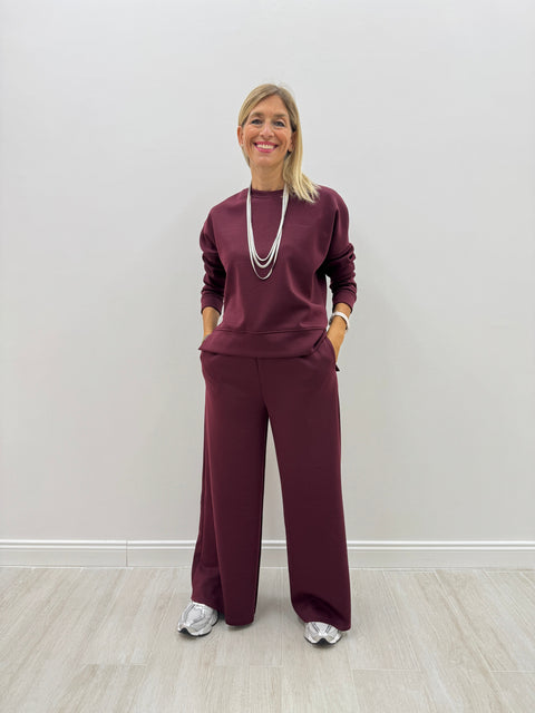 Outfit Rhianna Bordeaux