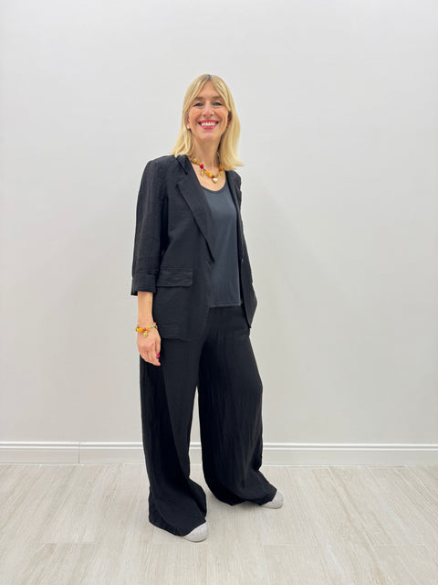 Outfit Vania Nero