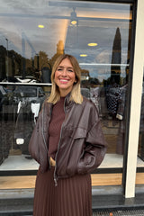 Bomber Brenda Marrone