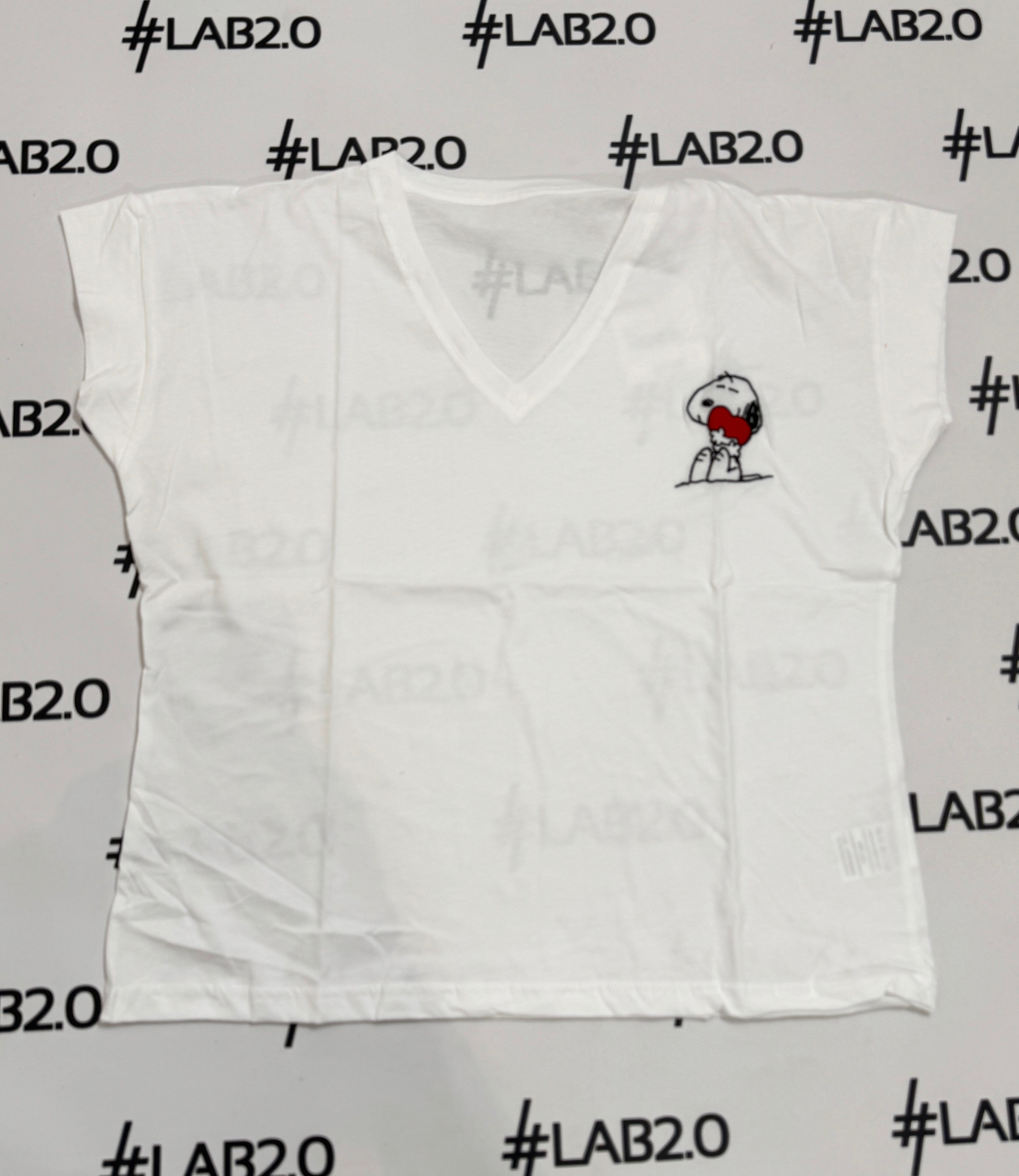 T-shirt Little Snoopy – Lab 2.0 Shop